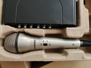 Set Karaoke con 2 Micrófonos metal REGALO COMUNIÓN