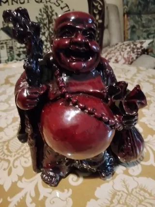 Figura Buda Rojo