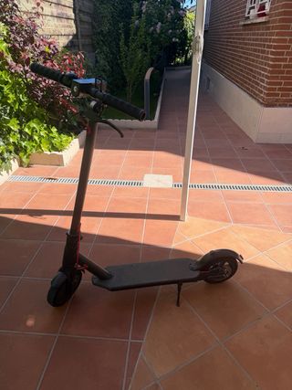 Patinete Eléctrico Negro