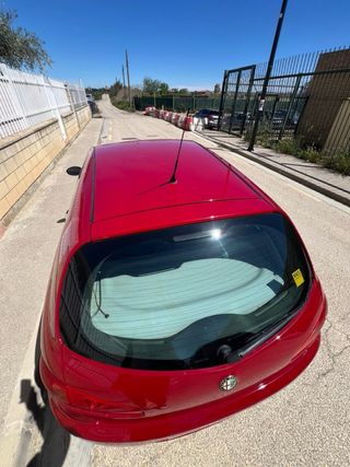 Alfa Romeo 147 2005