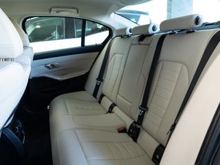 BMW SERIE 330i 2019