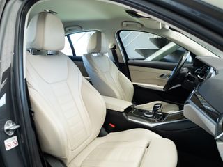 BMW SERIE 330i 2019