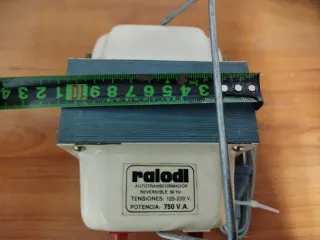 Transformador Rolodi 750 VA
