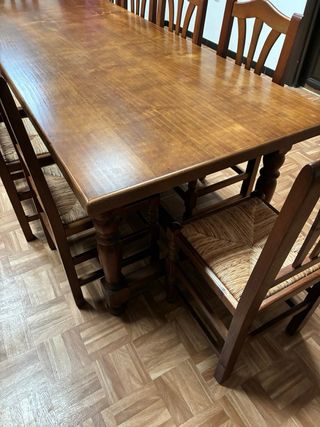 Mesa Comedor Castellana + 10 Sillas