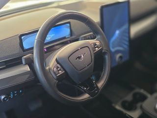 Ford Mustang Mach-E 2022