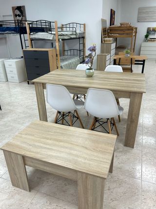 Mesa comedor + 4 sillas + mesa centro