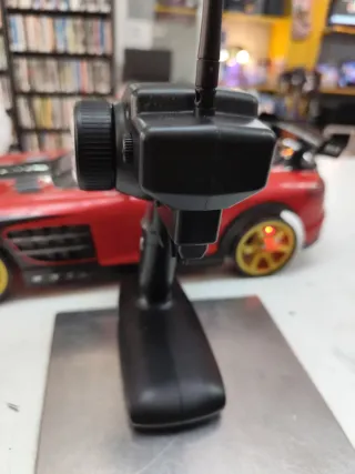 Coche teledirigido RC rojo