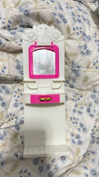 Tocador de plástico para muñecas