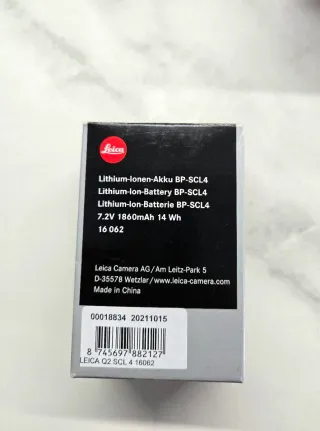 Leica Q2 con accesorios