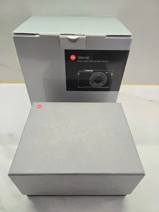 Leica Q2 con accesorios