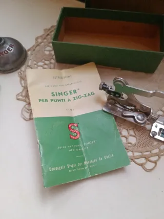 Libretto, oliatore e ricambi Singer 15 M