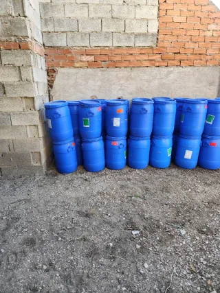 Parck 4 bidones 60l con tapadera de rosca