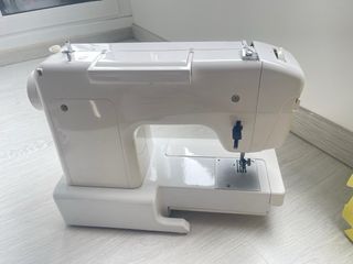 Máquina de coser Sigma 520 + pedal y accesorios