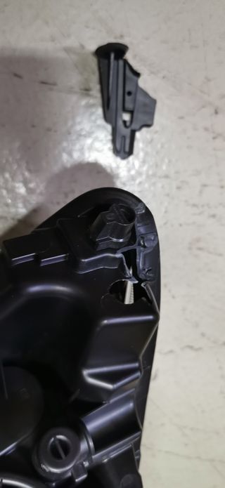 Faro 13398144 Astra J xenom patilla rota