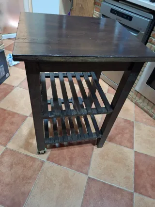 Mesa auxiliar de cocina de madera