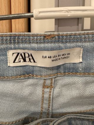 Pantalones Zara