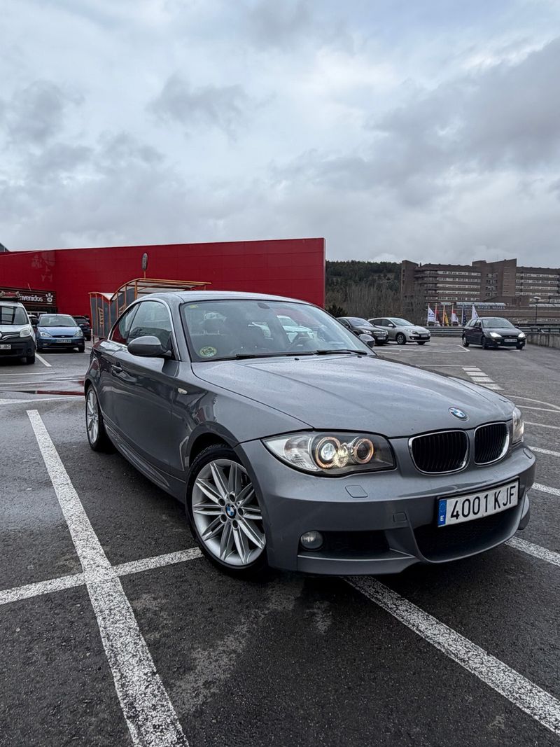 BMW Serie 1 2007 - foto 1