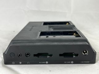 Blackmagic Video Assist 4K Monitor Portátil