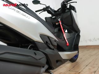 SUZUKI BURGMAN 400