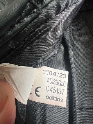 Guantes de boxeo Adidas negros