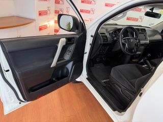 Toyota Land Cruiser 150 2020