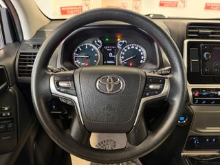 Toyota Land Cruiser 150 2020