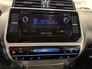 Toyota Land Cruiser 150 2020