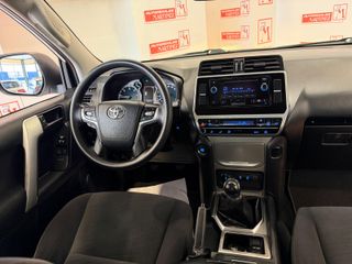 Toyota Land Cruiser 150 2020