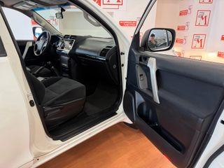 Toyota Land Cruiser 150 2020