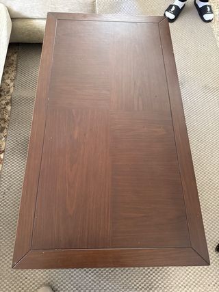 Tavolo da centro in legno massello rialzabile