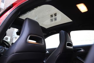 MERCEDES-BENZ Clase A 180 BE Urban 7G-DCT 2015