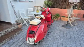 Vespa 160 GT Documentada