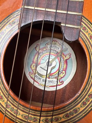 Guitarra Clásica Marrón Vicente Tatay Con funda