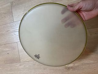 Parche Remo 15” Renaissance