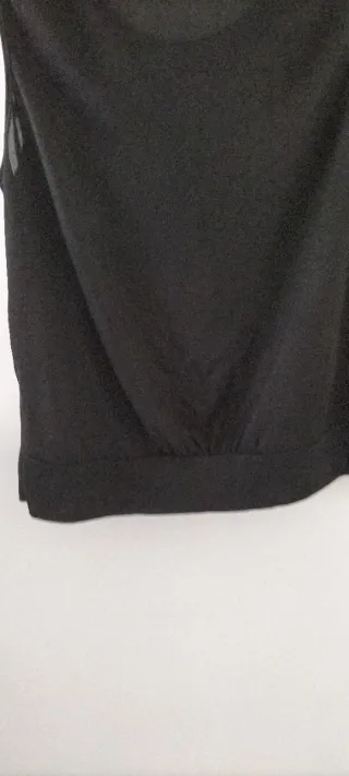 Top negro punto fino