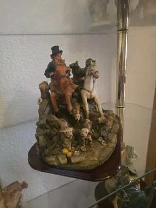 Escultura Jinetes y Caballos