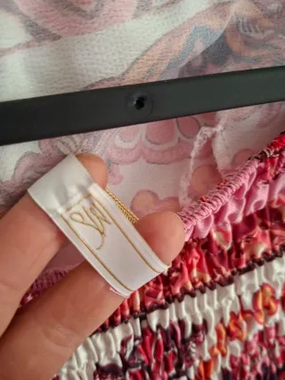 Tuta intera floreale rosa