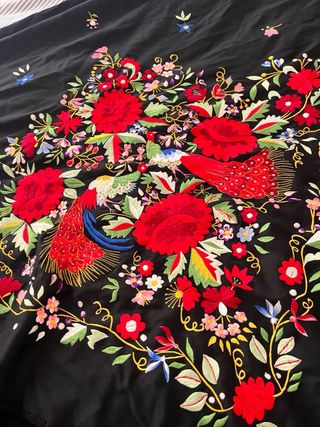 Manton de Manila antiguo Negro Bordado