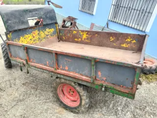 Caja de remolque Pasquali hierro