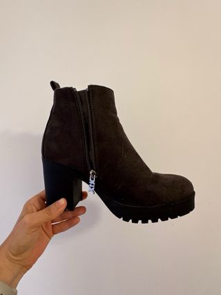 Botines XTI marrones tacón plataforma