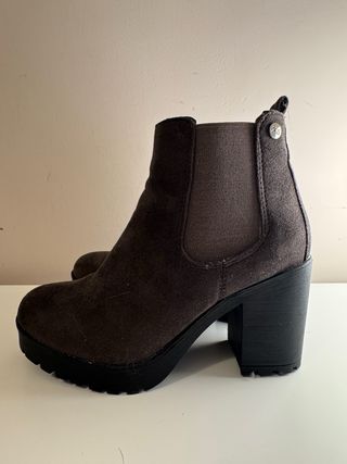 Botines XTI marrones tacón plataforma