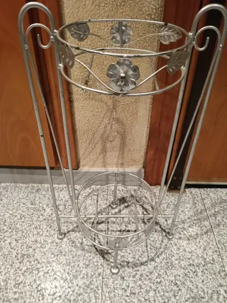 Soporte Hierro para Plantas
