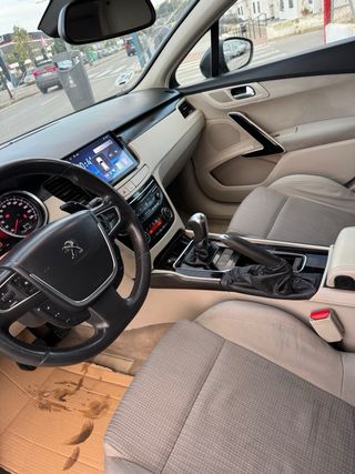Peugeot 508 2012
