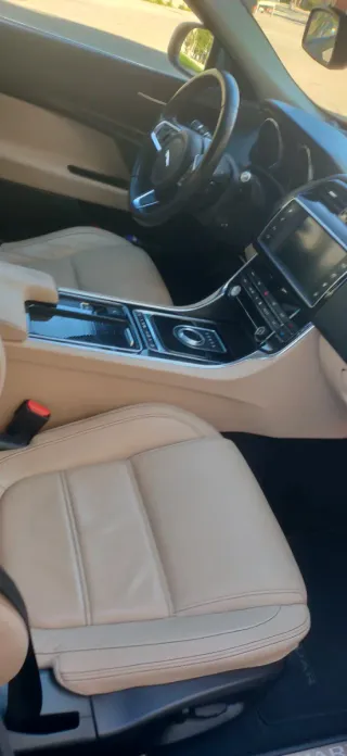Jaguar XE 2017
