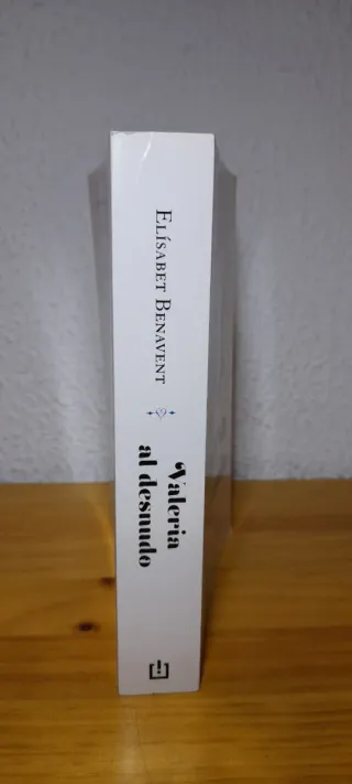 Valeria al desnudo - 4° libro de la saga Valeria