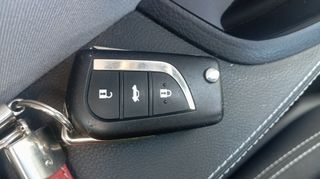 Toyota Avensis 1.8 140 Business Advance 108 kW (147 CV)