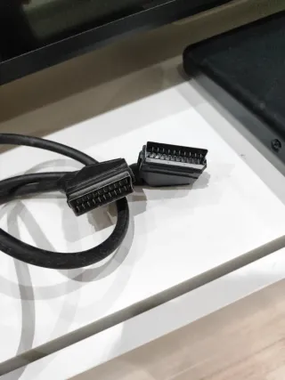 Lector DVD y USB marca Philips