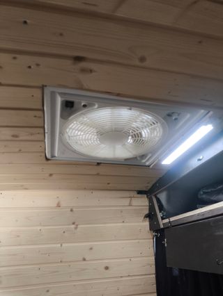 FURGON VIVIENDA DOKKER