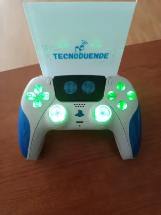 Mando PS5 Astrobot Retroiluminado y Magnéticos