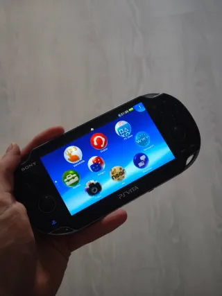 Consola Sony PS Vita Negra